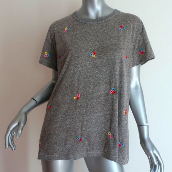 THE GREAT. Tops - The Great Boxy Crew Tee Floral-Embroidered 2 NEW